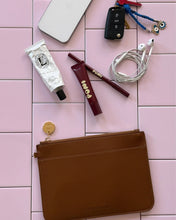 Load image into Gallery viewer, Flat Pouch - Tan Saffiano