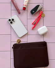 Load image into Gallery viewer, Flat Pouch - Wine