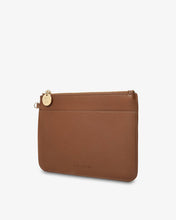 Load image into Gallery viewer, Flat Pouch - Tan Saffiano