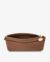 Load image into Gallery viewer, Flat Pouch - Tan Saffiano