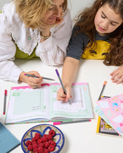 Load image into Gallery viewer, Kid &amp; Adults Gratitude Journal