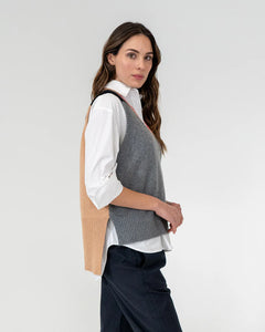 Sevilla Vest - Charcoal Multi