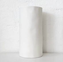 Load image into Gallery viewer, Cloud Vase  XL - Snow