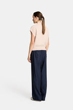 Load image into Gallery viewer, Cate Vest - Blush