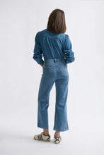 Load image into Gallery viewer, Freya Jean Leather pocket - 70's Blue