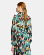 Load image into Gallery viewer, Kitty Blouse Exclusive seasonal print - Haze