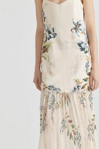 La Mar Dropped Waist Scallop Gown