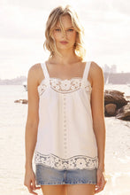 Load image into Gallery viewer, Lido Linen &amp; Lace Top - White
