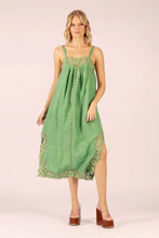 Load image into Gallery viewer, Lido Linen &amp; Lace Maxi Dress - Emerald