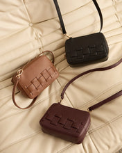 Load image into Gallery viewer, London  Crossbody - Black