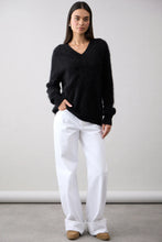 Load image into Gallery viewer, Jolie Reversible Vee - Jet