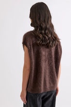 Load image into Gallery viewer, Gretta Vest - Chocolate
