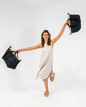 Load image into Gallery viewer, Spencer Carry All - Black
