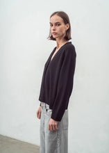 Load image into Gallery viewer, N.275  Cashmere Cardigan - Black