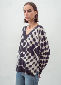 N.29 Cashmere blend Oversized V Neck - White Lines