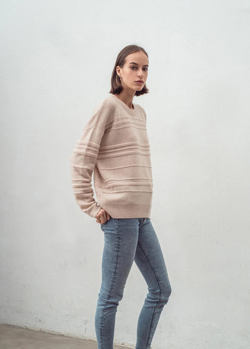 N.330 Cashmere blend Loopy Oversized Crew Neck - Shell Beige