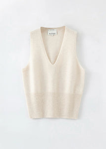 N.35  Cashmere Low V Tank - Pearl Shell