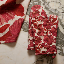 Load image into Gallery viewer, Oven Mitt  - Leon cerise