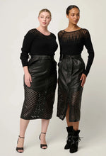 Load image into Gallery viewer, Rhiannon Knit Top - Black
