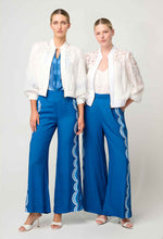 Load image into Gallery viewer, Lamia Bomber - Ivory