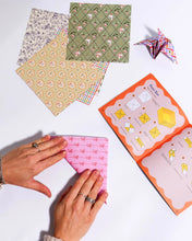 Load image into Gallery viewer, Origami Kit - Kitsch Pattern