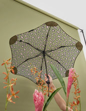 Load image into Gallery viewer, Metro Umbrella - Leopard