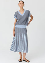 Load image into Gallery viewer, Evlyn Knit Top - Blue/Choc SOLD OUT