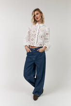 Load image into Gallery viewer, RemyLL Shirt - White
