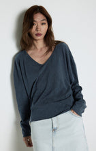 Load image into Gallery viewer, Son Long Sleeve V-neck T-shirt- Navy
