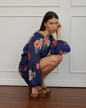 Load image into Gallery viewer, Sloan Top - Navy Vintage Floral