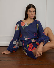 Load image into Gallery viewer, Sloan Top - Navy Vintage Floral