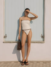 Load image into Gallery viewer, Wedge  Thong - Brown