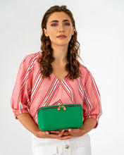 Load image into Gallery viewer, Washbag - Green PU
