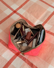 Load image into Gallery viewer, Washbag - Pink