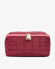 Load image into Gallery viewer, Washbag - Burgundy