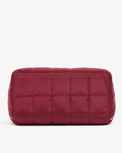 Load image into Gallery viewer, Washbag - Burgundy