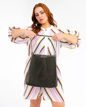 Load image into Gallery viewer, Zanzibar Bag - Khaki Mesh