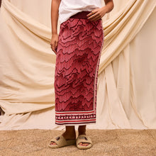 Load image into Gallery viewer, Hanna Knit Maxi Skirt - Jacquard