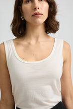 Load image into Gallery viewer, Scoop Merino Tank - Warm White