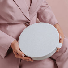Load image into Gallery viewer, Nesting Bowls - Speckle