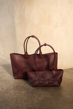 Load image into Gallery viewer, Kensington Tote - Wine