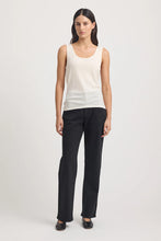 Load image into Gallery viewer, Scoop Merino Tank - Warm White