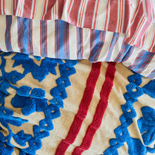 Load image into Gallery viewer, Thea Tufted Blanket