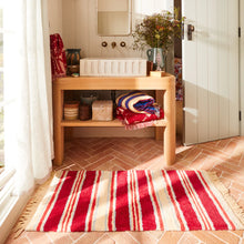 Load image into Gallery viewer, Selene Bath Runner