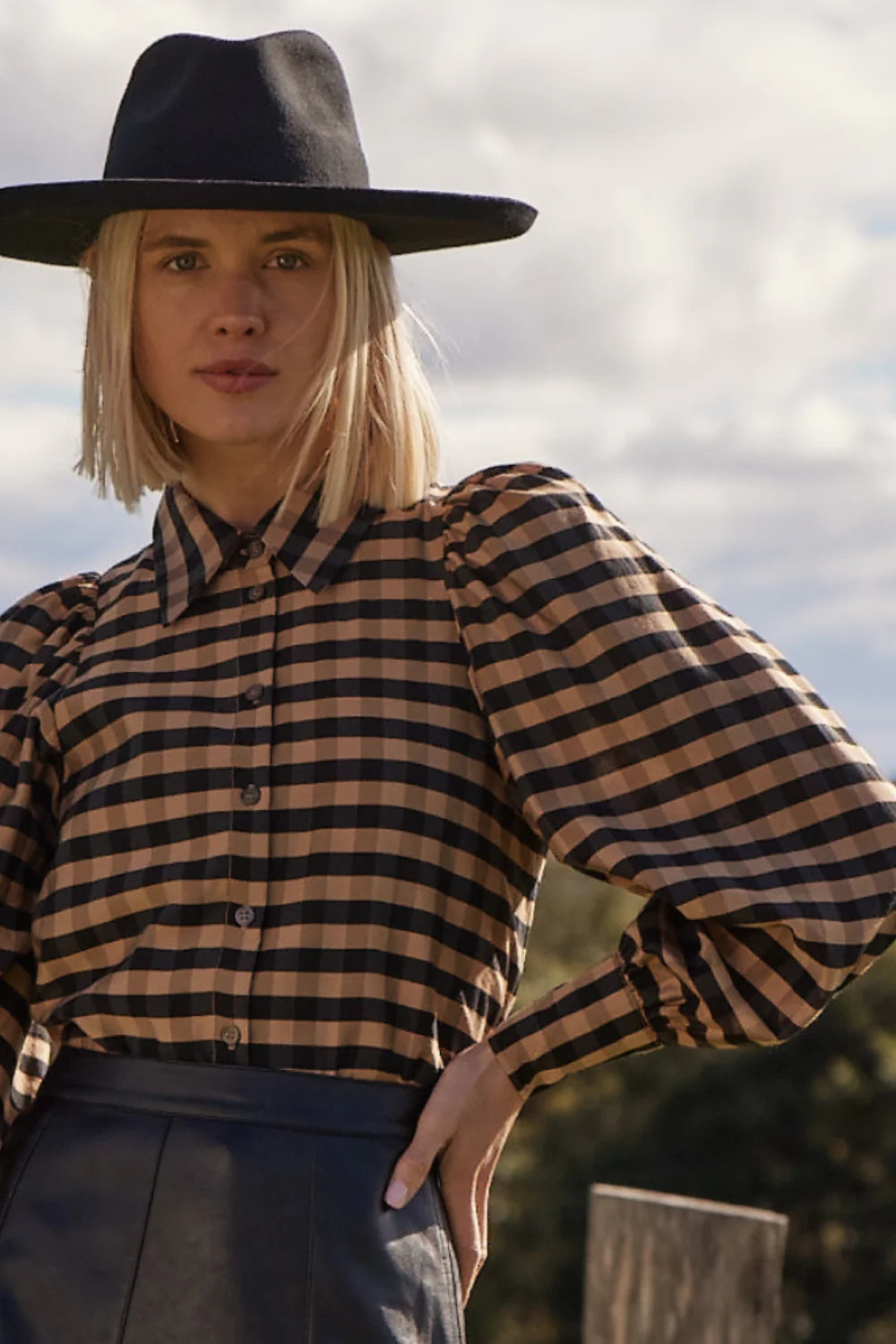Mirage Top - Toffee & Black