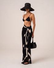 Load image into Gallery viewer, Sarong - Noir Dot