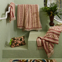 Load image into Gallery viewer, Hand Towel - Fidel