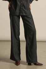 Load image into Gallery viewer, Penchant Boot - Currant Leather