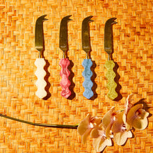 Load image into Gallery viewer, Coco Cheese Knife - Pearl