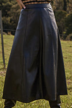 Load image into Gallery viewer, Stellar Skirt - Black